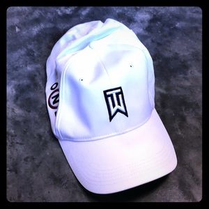 TW Tiger Woods hole in One edition NIKE